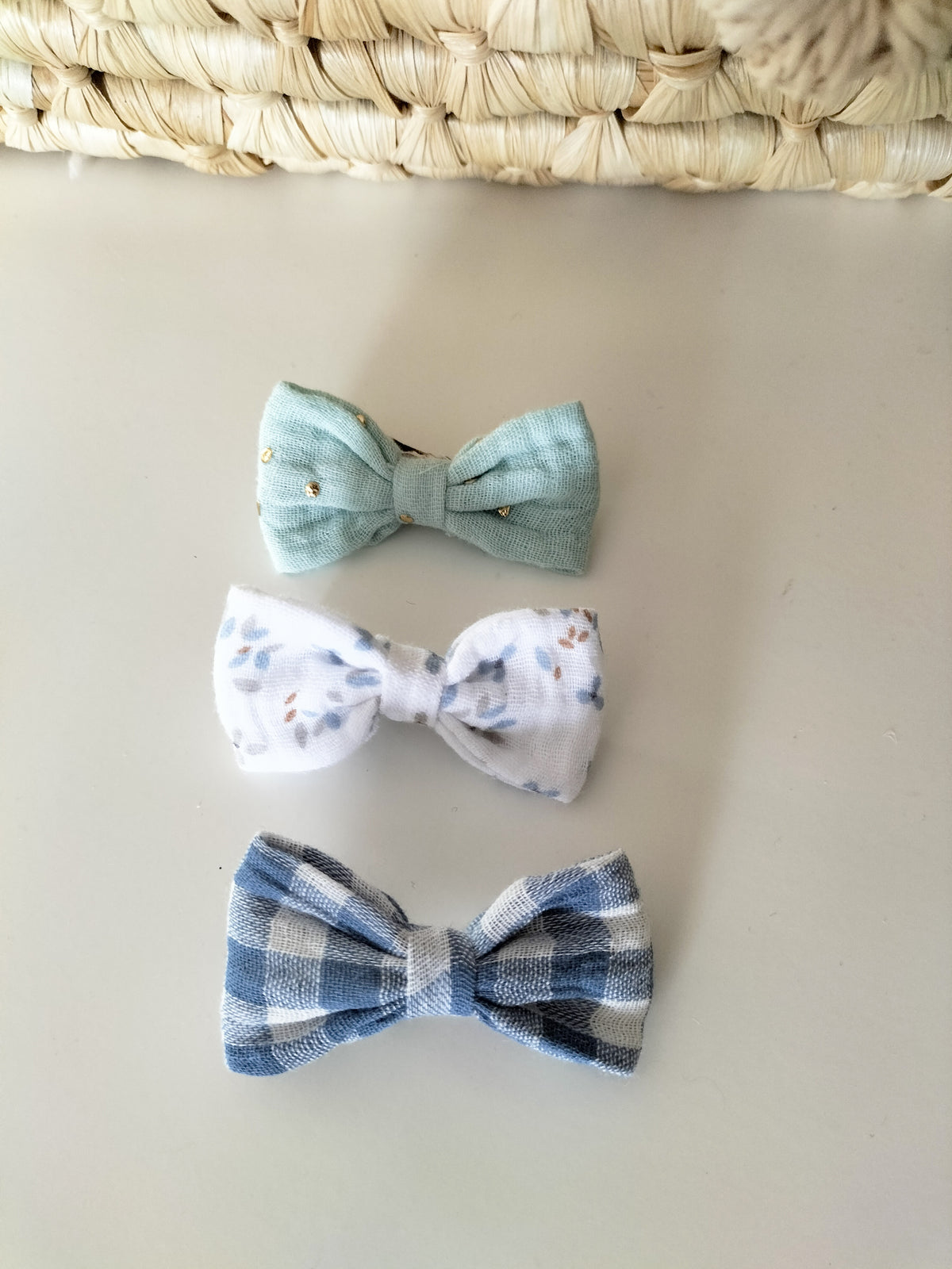 Lot de 3 barrettes en stock