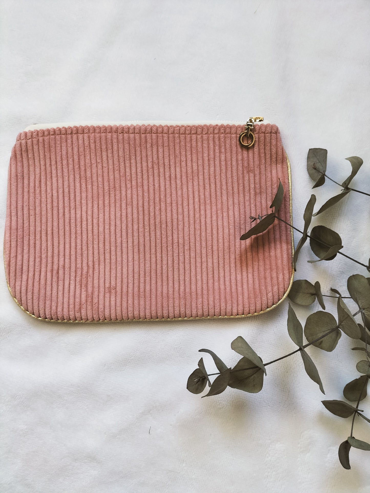 Trousse plate en stock