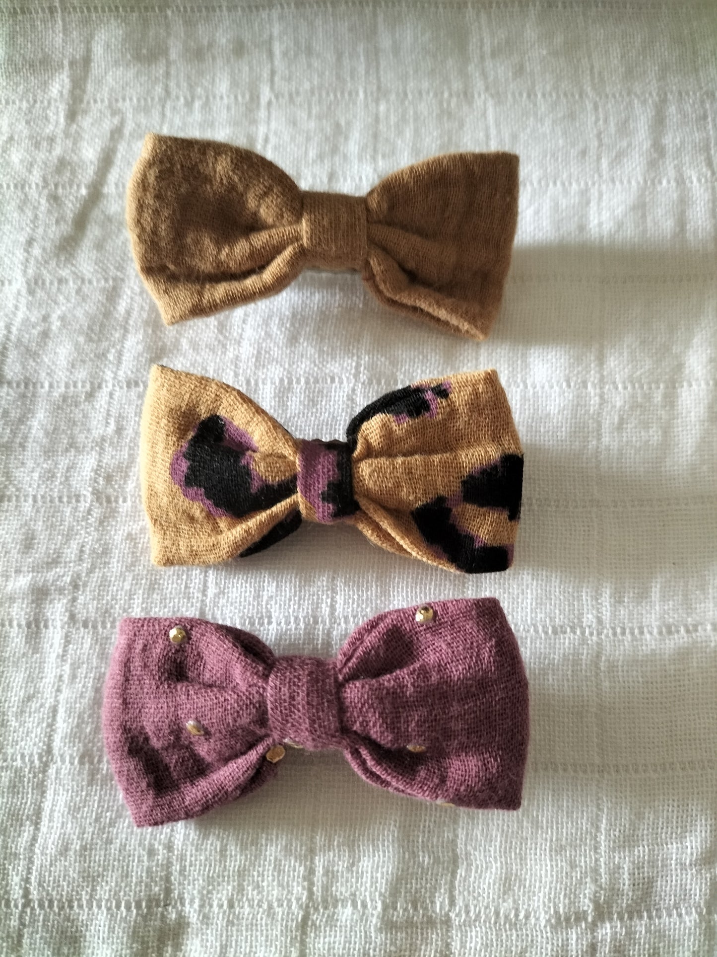 Lot de 3 barrettes en stock