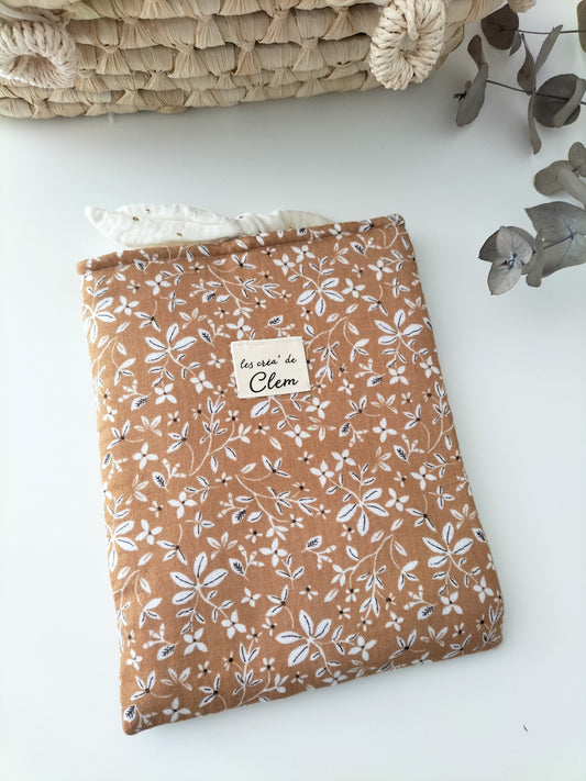 housse à livre de poche en stock